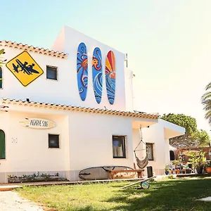 Algarve Surf Camp & Auberge de jeunesse